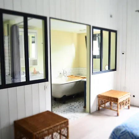 Maison De Famille Entre Bois Et Sel Avec Piscine Privee Chauffee