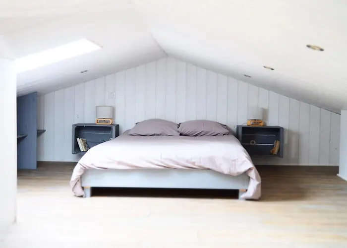 Maison De Famille Entre Bois Et Sel Avec Piscine Privée Chauffée *